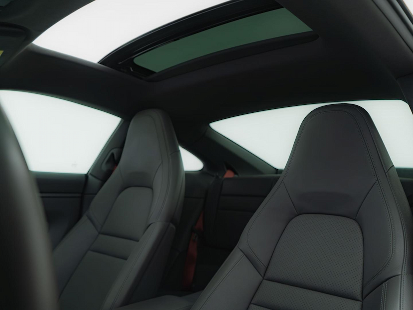Foto do veículo PORSCHE 911  CARRERA4S 2020 15.130 KM 729.000,00