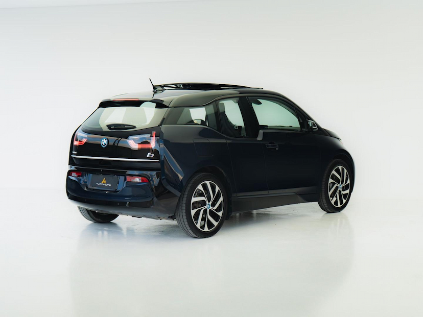 Foto do veículo BMW I3  BEV 120AH 2022 19.762 KM 146.900,00