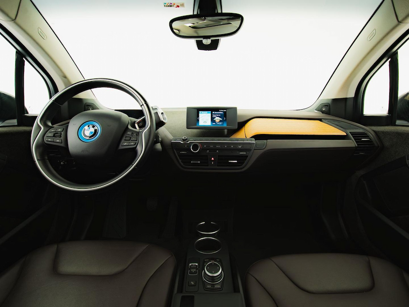Foto do veículo BMW I3  BEV 120AH 2022 19.762 KM 146.900,00