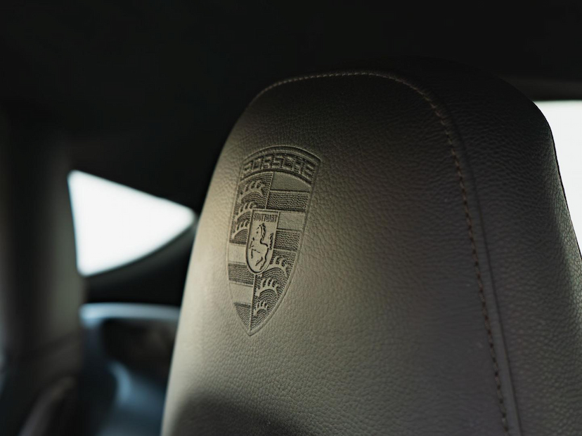 Foto do veículo PORSCHE 718 CAYMAN 2018 40.000 KM 399.000,00