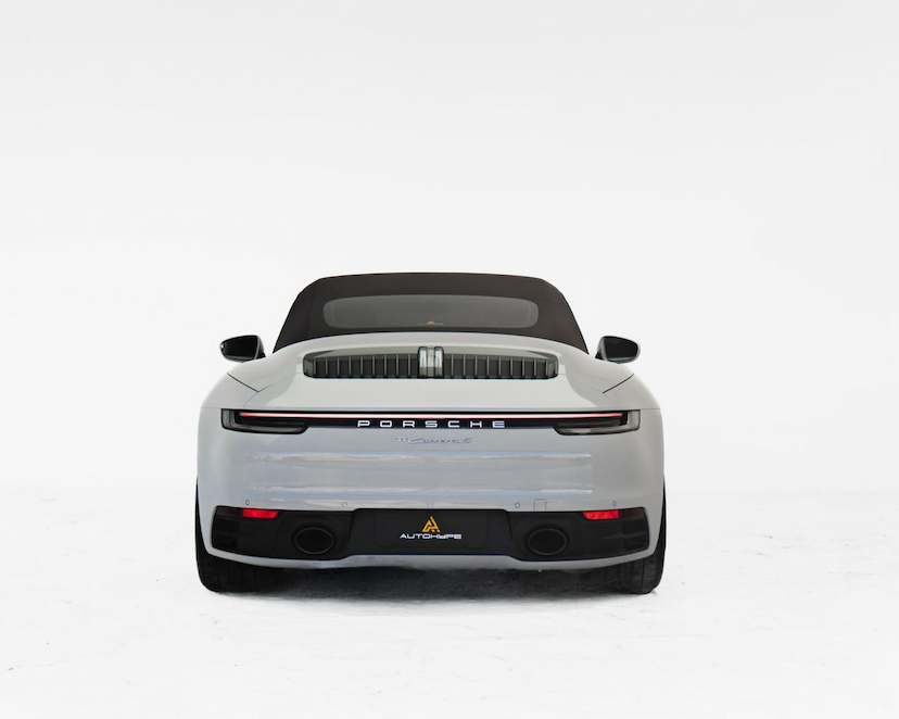 Foto do veículo PORSCHE 911 CARRERA S CABRIO 2023 5.082 KM 990.000,00
