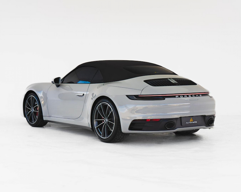 Foto do veículo PORSCHE 911 CARRERA S CABRIO 2023 5.082 KM 990.000,00