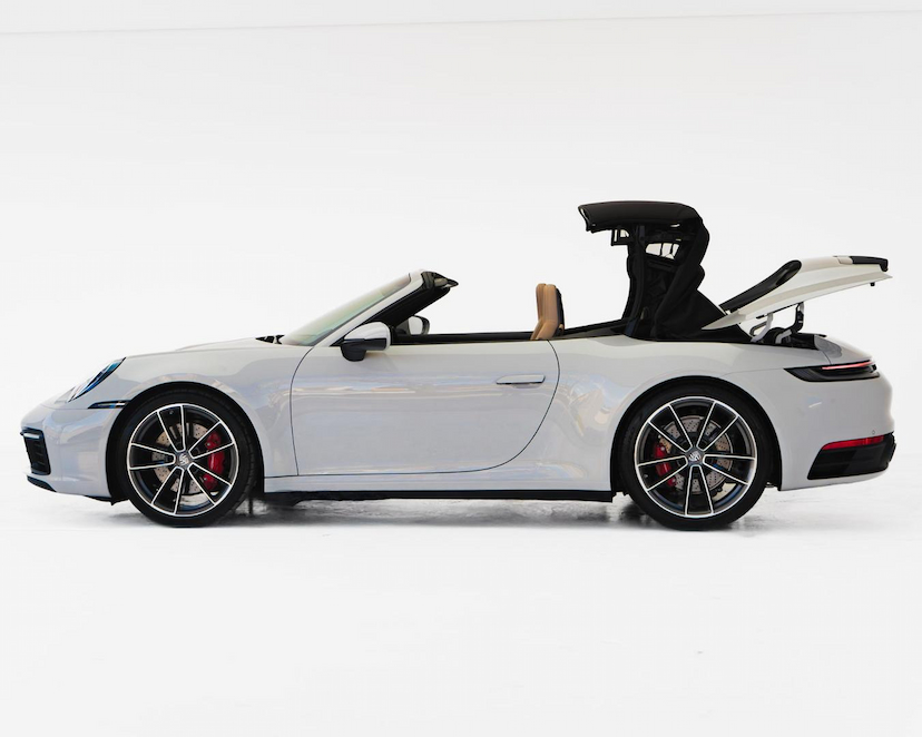 Foto do veículo PORSCHE 911 CARRERA S CABRIO 2023 5.082 KM 990.000,00