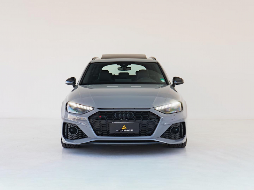 Foto do veículo AUDI RS4  AV 2.9TFSI 2021 30.625 KM 499.000,00