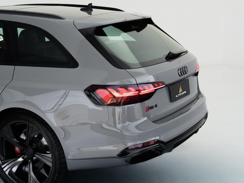 Foto do veículo AUDI RS4  AV 2.9TFSI 2021 30.625 KM 499.000,00