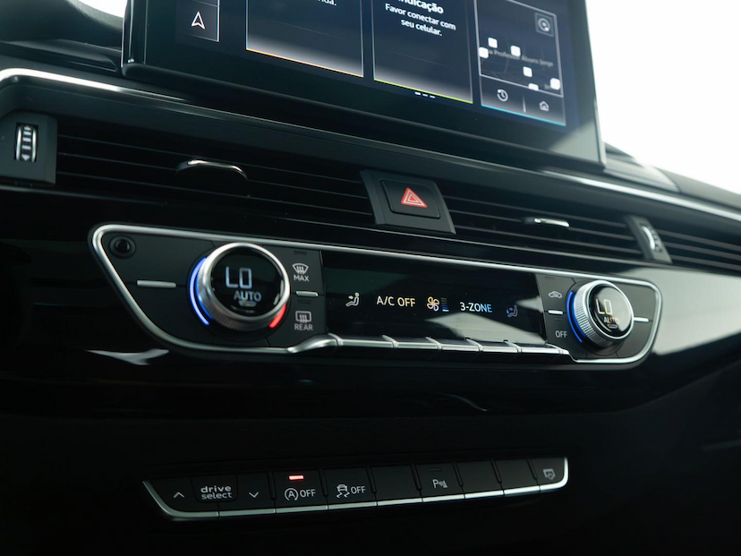 Foto do veículo AUDI RS4  AV 2.9TFSI 2021 30.625 KM 499.000,00