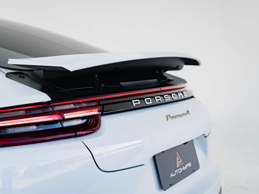 Foto do veículo PORSCHE PANAMERA 4 E-HYBRID 2018 18.785 KM 499.000,00