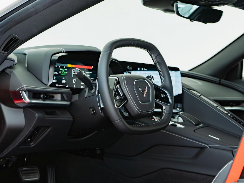 Foto do veículo CHEVROLET CORVETTE LT1 CONVERSÍVEL 2025 82 KM 1.390.000,00