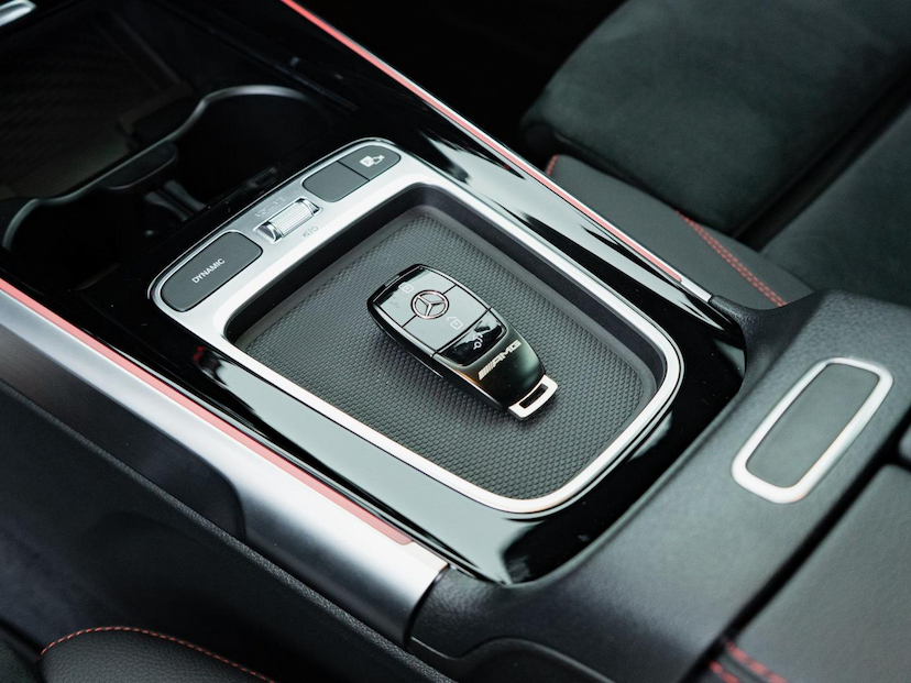 Foto do veículo MERCEDES-BENZ GLB 35 AMG  2025 286 KM 479.000,00