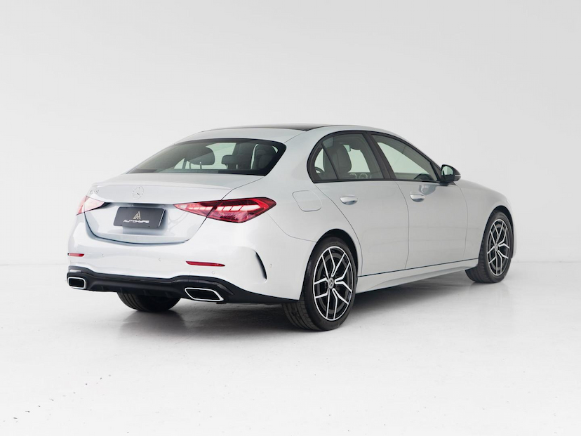 Foto do veículo MERCEDES-BENZ C 300 AMG LINE EQ BOOST 2022 22.823 KM 309.000,00
