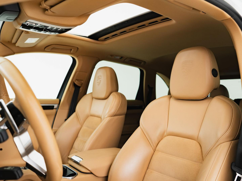 Foto do veículo PORSCHE CAYENNE  V6 2018 40.257 KM 249.000,00