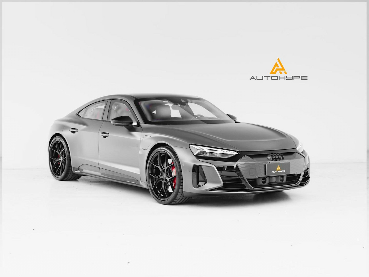 Foto do veículo AUDI E-TRON RS GT 2021/2022 15.729 KM R$ 539.000,00