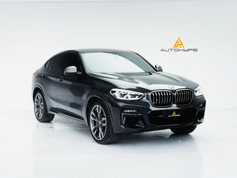 Foto do veículo BMW X4  M40I 2021 40.060 KM 347.500,00