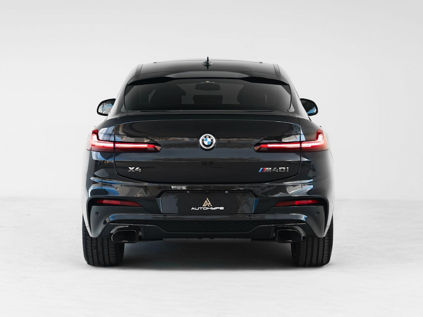 Foto do veículo BMW X4  M40I 2021 40.060 KM 347.500,00