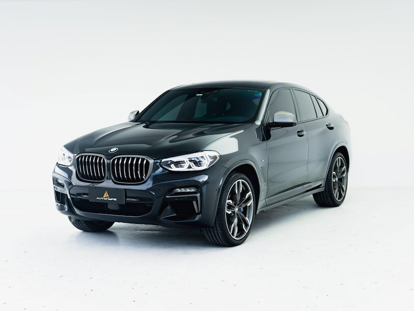 Foto do veículo BMW X4  M40I 2021 40.060 KM 347.500,00