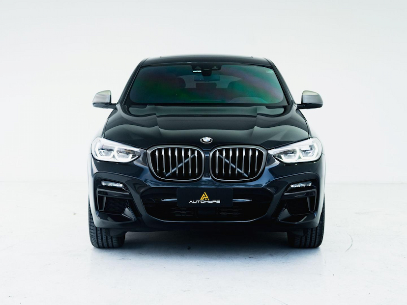 Foto do veículo BMW X4  M40I 2021 40.060 KM 347.500,00