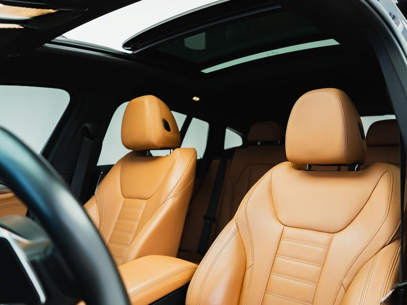 Foto do veículo BMW X4  M40I 2021 40.060 KM 347.500,00