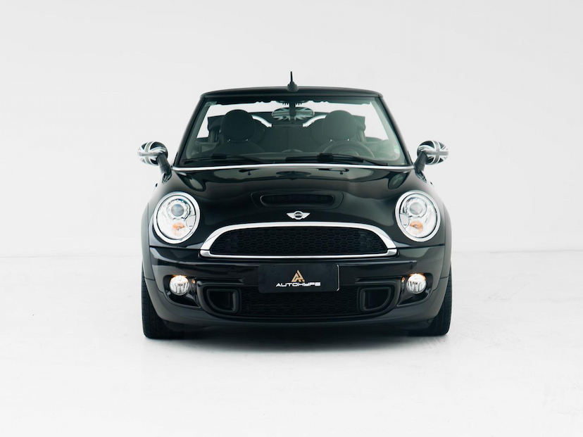 Foto do veículo MINI COOPER S CABRIO 2013 51.440 KM 99.500,00