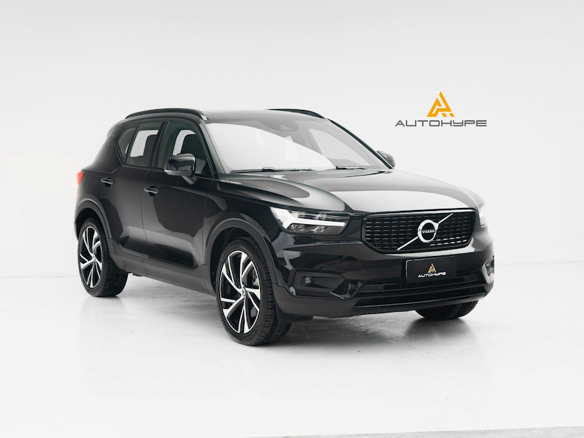 Foto do veículo VOLVO XC40 T5 R-DESIGN 2021 53.765 KM 179.500,00