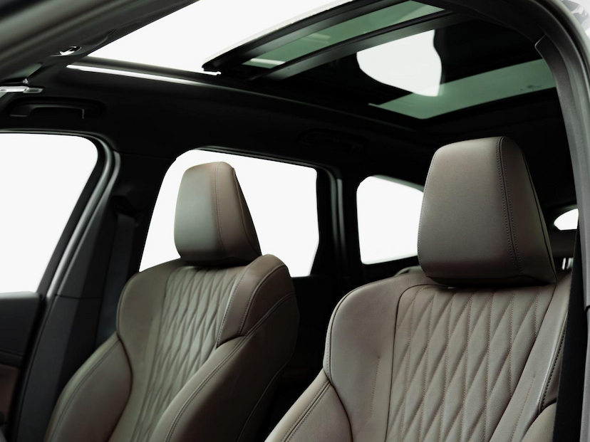 Foto do veículo BMW X1 S20I M SPORT 2025 8.960 KM 335.900,00