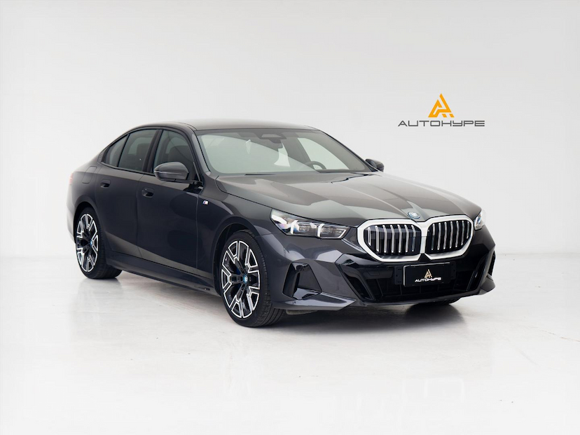 Foto do veículo BMW 530I M SPORT HÍBRIDO 2025 6.267 KM 489.000,00
