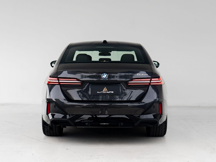 Foto do veículo BMW 530I M SPORT HÍBRIDO 2025 6.267 KM 489.000,00