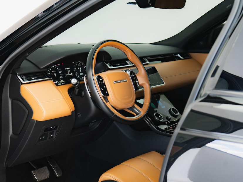 Foto do veículo LAND ROVER RANGE ROVER VELAR P380 HSE R-DYNAMIC 2020 61.405 KM 325.000,00