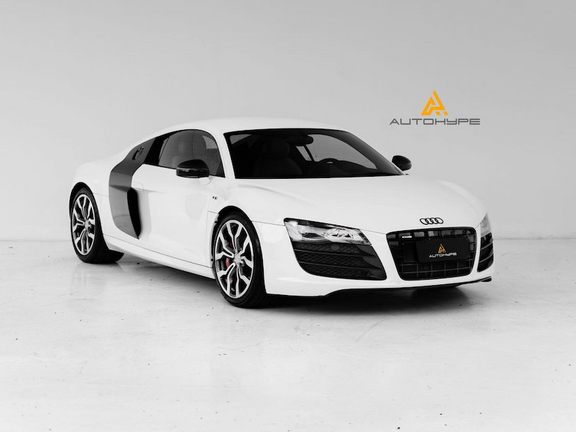 Foto do veículo AUDI R8  5.2 V10 FSI 2012 41.235 KM 629.000,00