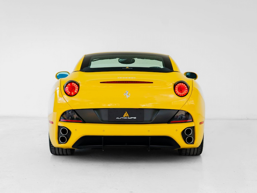 Foto do veículo FERRARI CALIFORNIA  2010 30.179 KM 1.199.000,00
