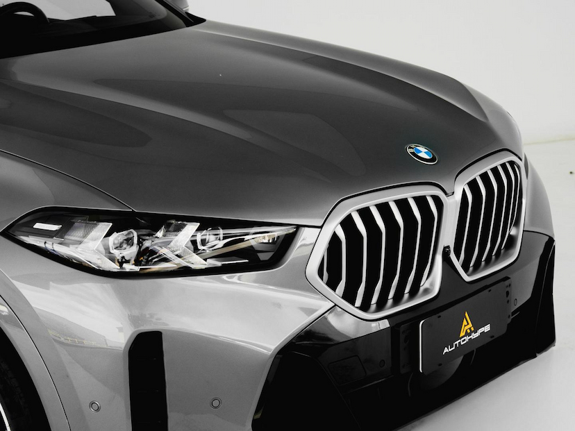 Foto do veículo BMW X6 40I M SPORT 2024 15.045 KM 659.000,00