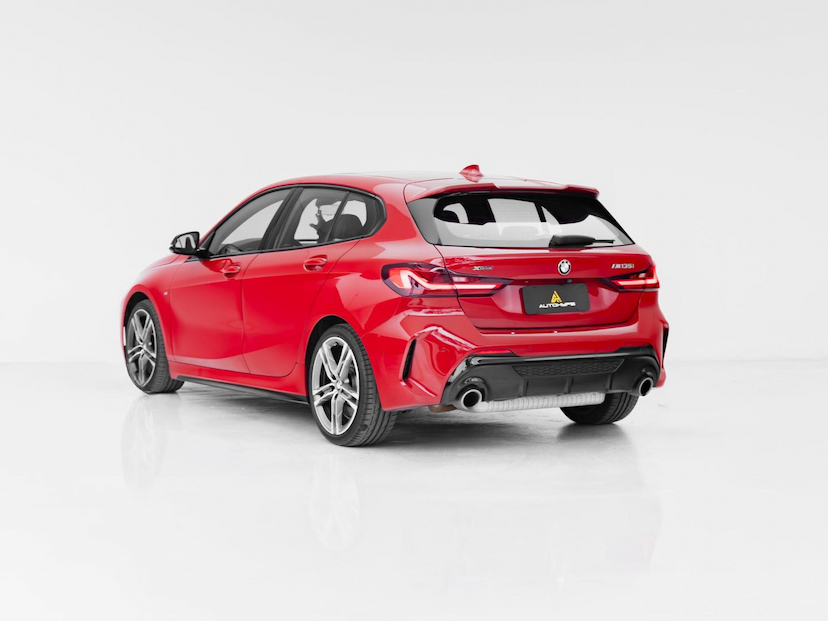 Foto do veículo BMW M 135I  XDRIVE 2020 49.628 KM 234.900,00