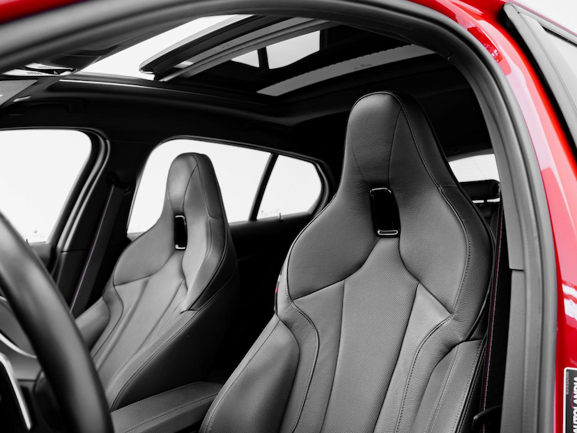 Foto do veículo BMW M 135I  XDRIVE 2020 49.628 KM 234.900,00