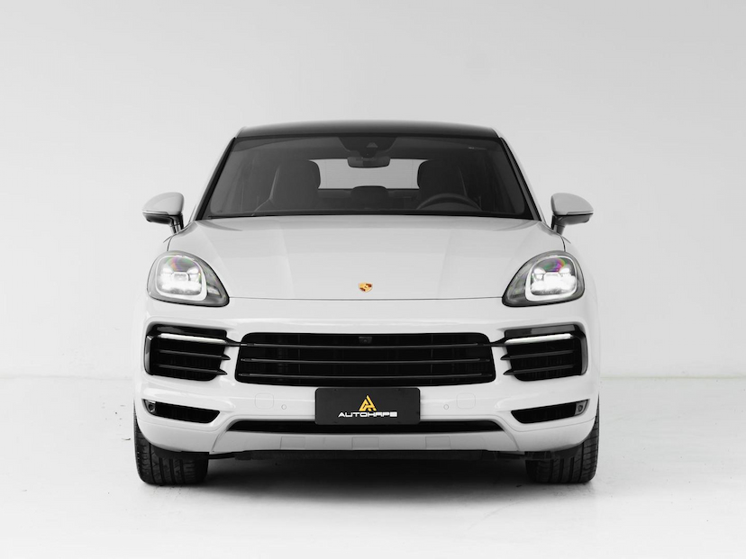 Foto do veículo PORSCHE CAYENNE CP PHE 2023 28.895 KM 619.000,00