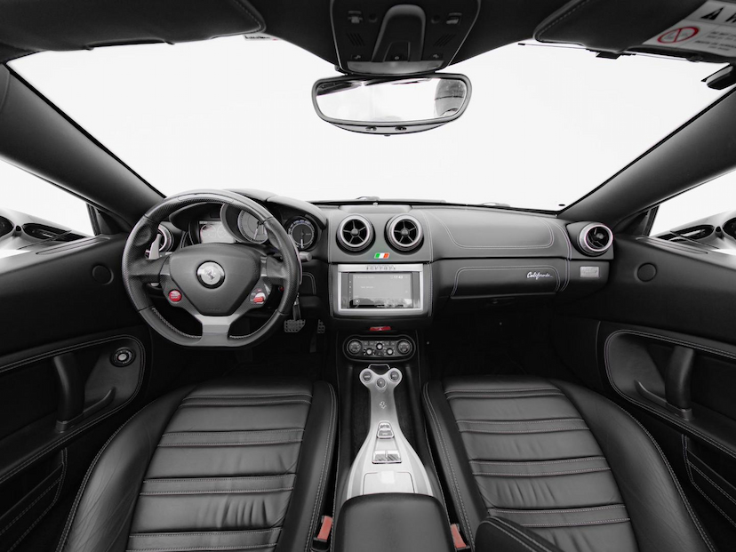 Foto do veículo FERRARI CALIFORNIA  2010 60.679 KM 1.190.000,00