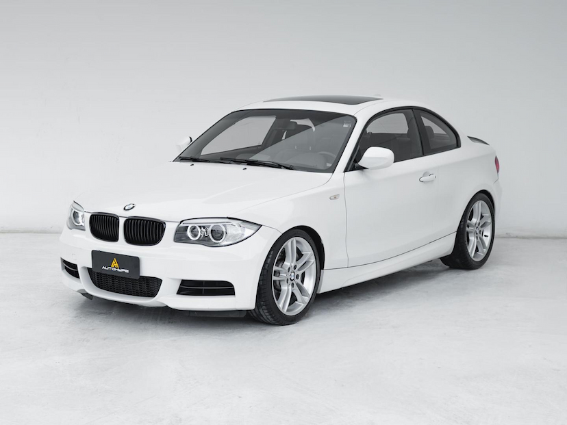 Foto do veículo BMW 135I COUPE 2011 49.875 KM 199.000,00