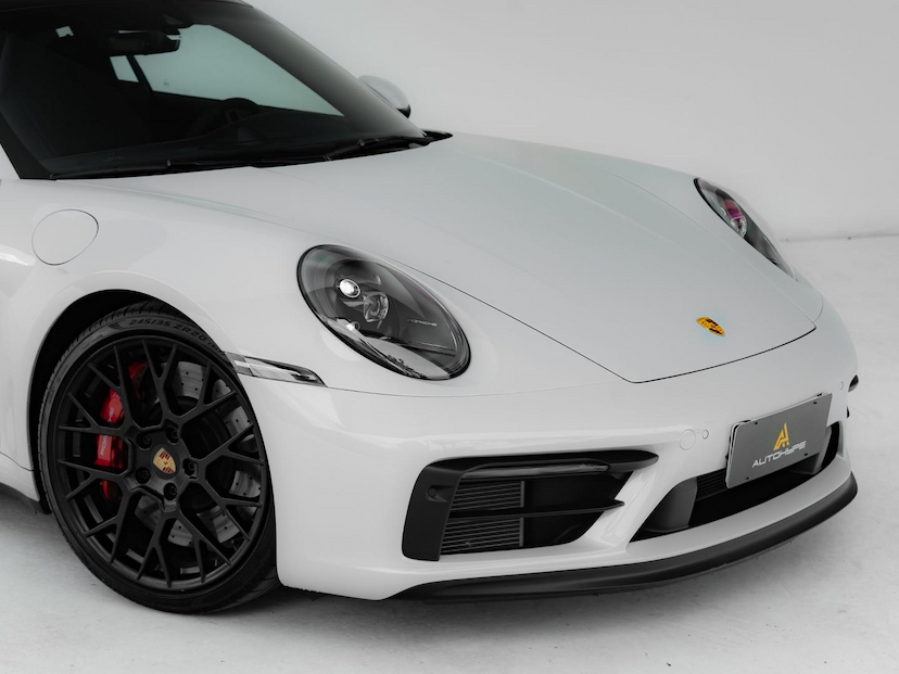 Foto do veículo PORSCHE 911 CARRERA  4 GTS 2024 1.188 KM 990.000,00