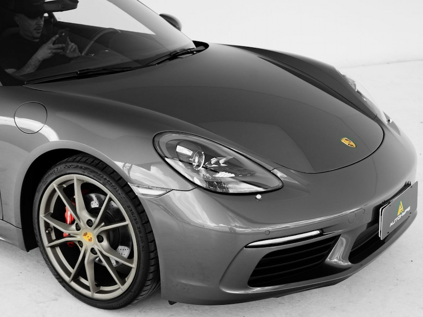 Foto do veículo PORSCHE CAYMAN CAYMAN 2018 25.632 KM 399.000,00
