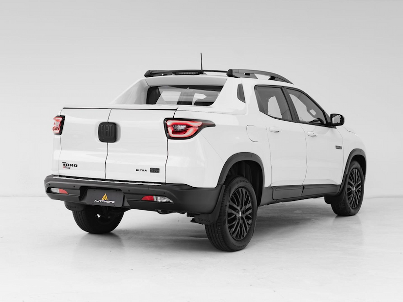 Foto do veículo FIAT TORO  ULTRA 1.3 16V 4X2 TB FLEX AUT. 2025 16.517 KM 159.000,00