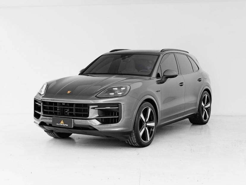 Foto do veículo PORSCHE CAYENNE E-HYBRID 2025 6.450 KM 798.500,00