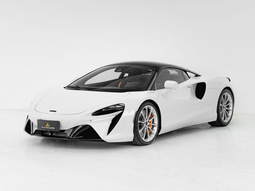 Foto do veículo MCLAREN ARTURA  2026 839 KM 2.690.000,00