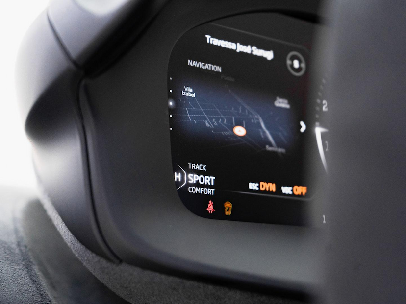 Foto do veículo MCLAREN ARTURA  2026 839 KM 2.690.000,00