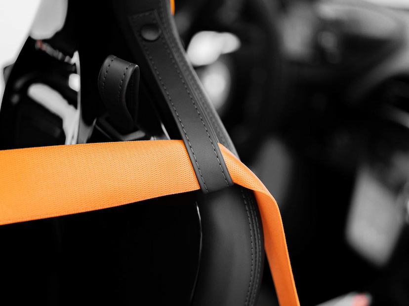 Foto do veículo MCLAREN ARTURA  2026 839 KM 2.690.000,00