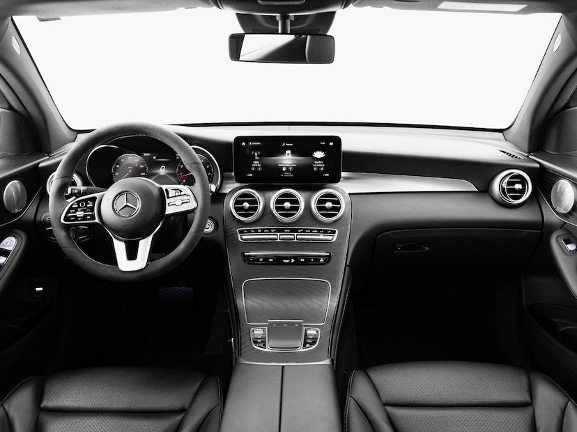 Foto do veículo MERCEDES-BENZ GLC 300 GLC300 4M CO 2020 95.056 KM 264.900,00