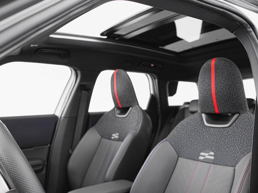 Foto do veículo MINI JOHN COOPER WORKS JOHN COOPER WORKS 2025 12.648 KM 299.000,00