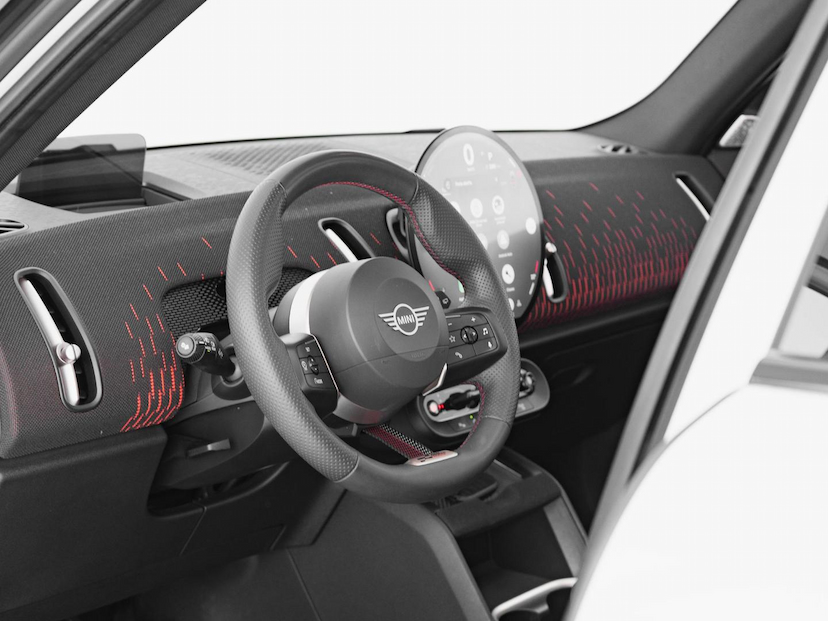 Foto do veículo MINI JOHN COOPER WORKS JOHN COOPER WORKS 2025 12.648 KM 299.000,00
