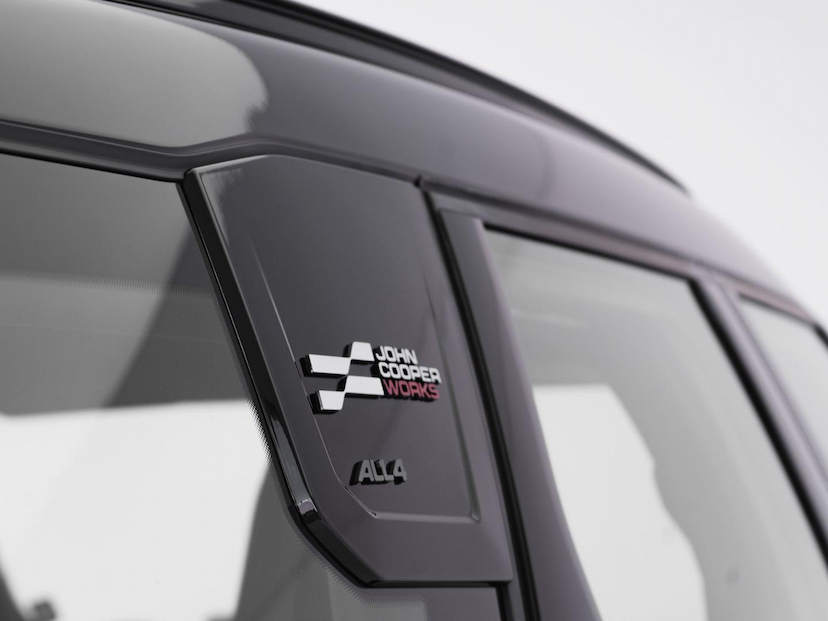 Foto do veículo MINI JOHN COOPER WORKS JOHN COOPER WORKS 2025 12.648 KM 299.000,00