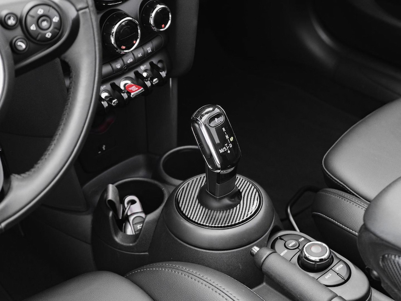 Foto do veículo MINI COOPER CABRIO 2019 40.000 KM 154.900,00