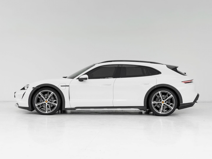 Foto do veículo PORSCHE TAYCAN 4 CROSS TURISMO 2023 15.700 KM 509.000,00