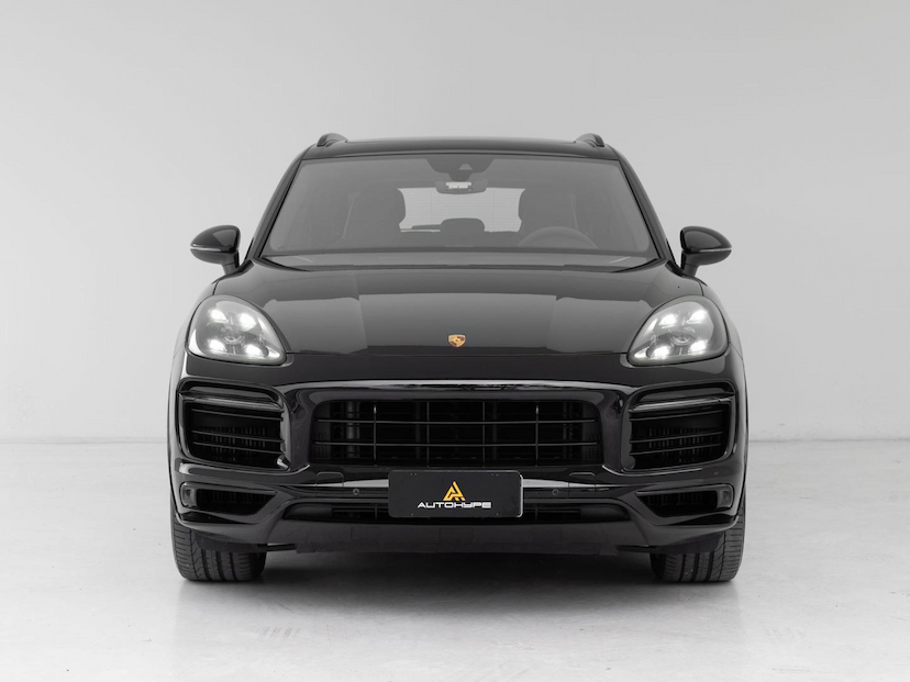 Foto do veículo PORSCHE CAYENNE PLATINUM E-HYBRID 2022 31.395 KM 539.000,00