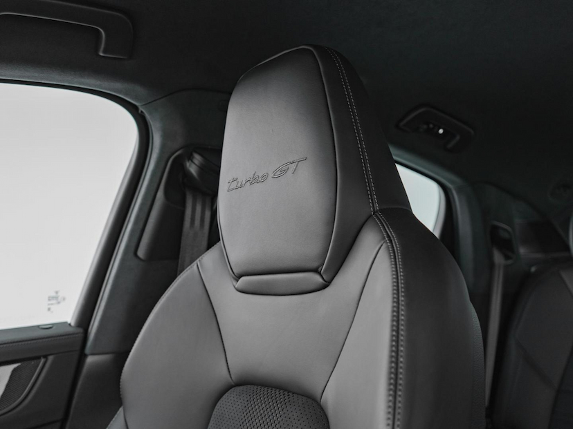 Foto do veículo PORSCHE CAYENNE TURBO GT 4.0 V8 2024 6.103 KM 1.249.000,00
